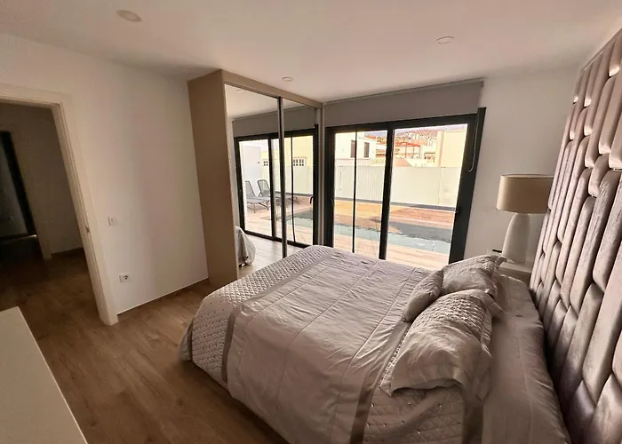 Mirlo Seaview Holiday home