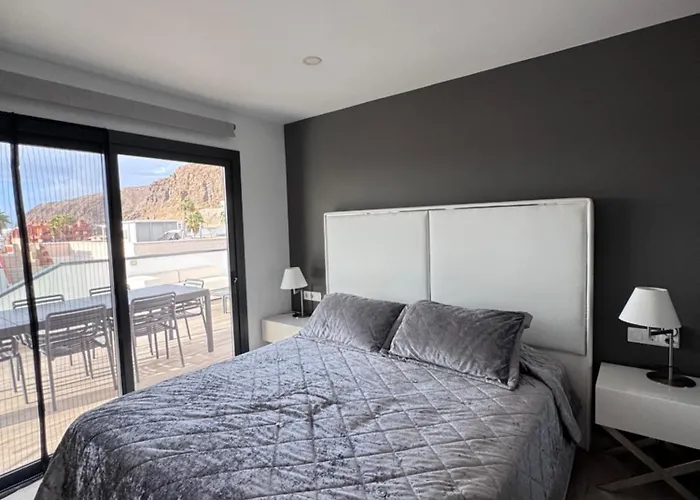 Mirlo Seaview Holiday home