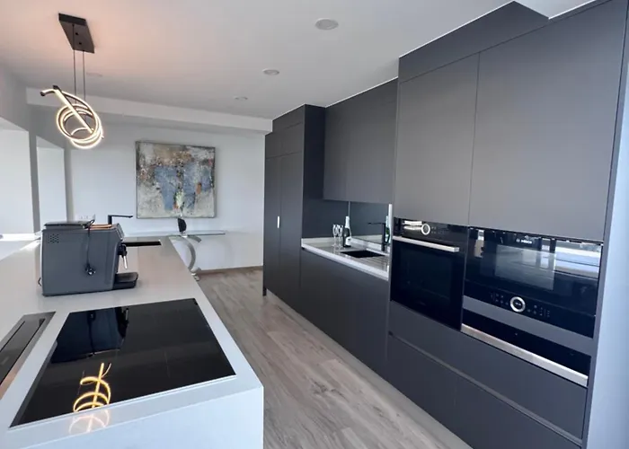 בית נופש Mirlo Seaview *